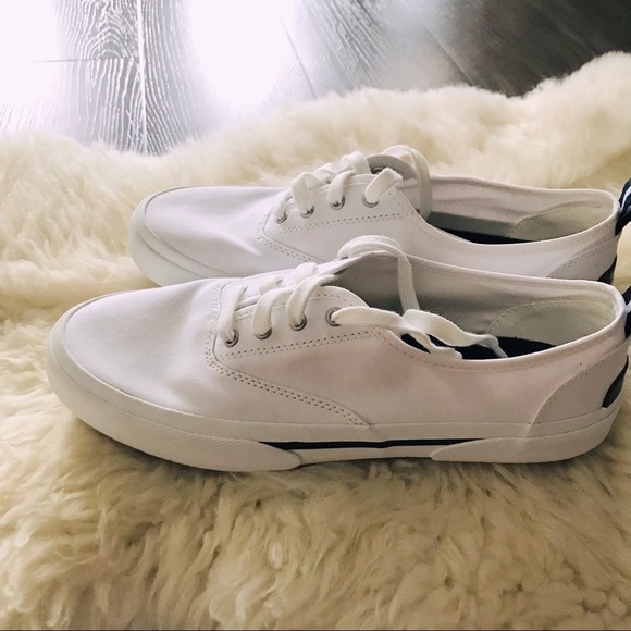 SPerry | NWOT | lace up sneaker - Picture 3 of 5